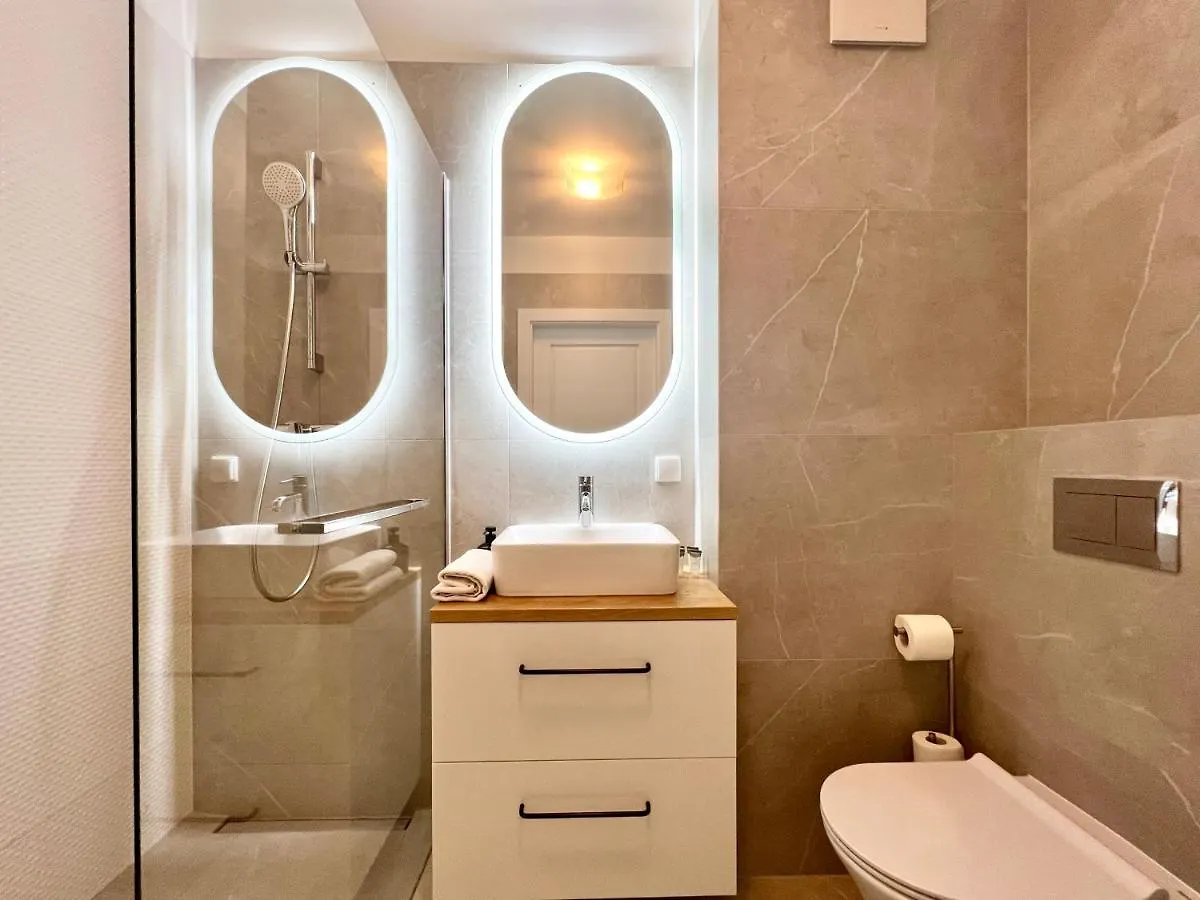 Apartamenty Garnizon Q4Apartments Gdańsk 0*,  Polska